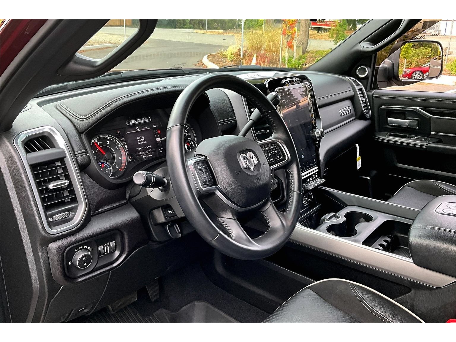 Used 2022 RAM 2500 Laramie AWD/4WD image 14