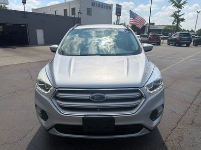 Used 2017 Ford Escape SE w/ Equipment Group 201A