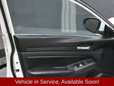 Used 2021 Nissan Altima 2.5 S FWD image 10