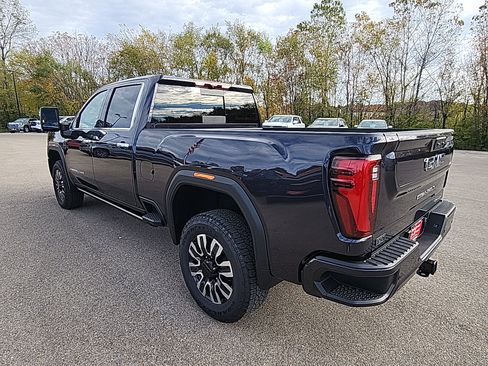 New 2026 GMC Sierra 3500 Denali Ultimate image 6