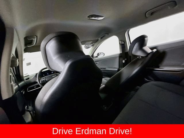 Used 2025 Kia K4 FWD image 10