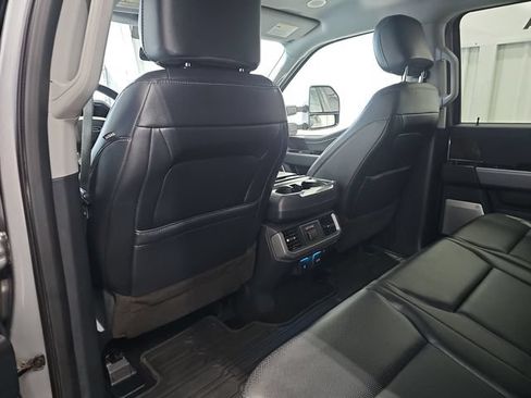 Used 2022 Ford F150 Lariat w/ Equipment Group 502A High AWD/4WD image 33