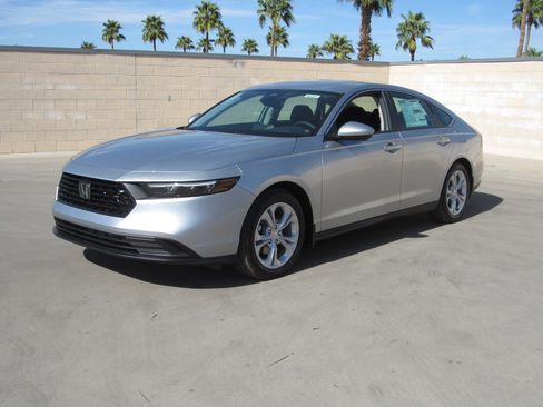 New 2025 Honda Accord LX image 2