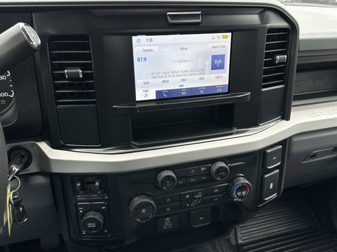 New 2026 Ford F350 XL w/ XL Chrome Package image 29