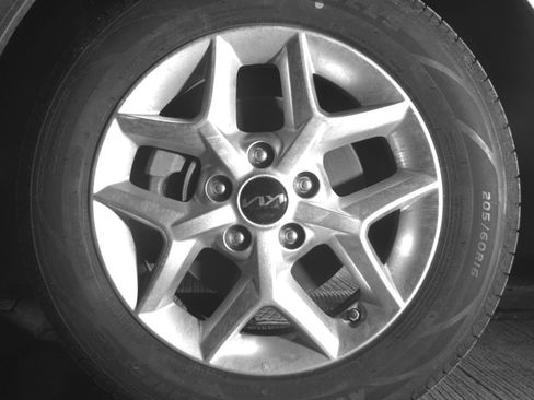 Used 2025 Kia Soul LX w/ LX Technology Package image 12