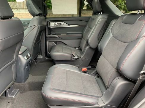 New 2025 Ford Explorer ST w/ Sun And Sound Package image 17