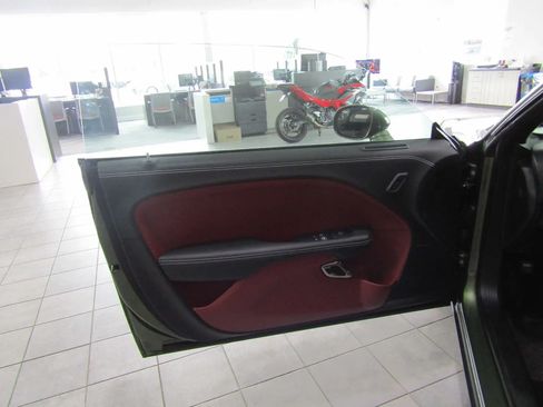 Used 2023 Dodge Challenger SRT Hellcat Redeye RWD image 21