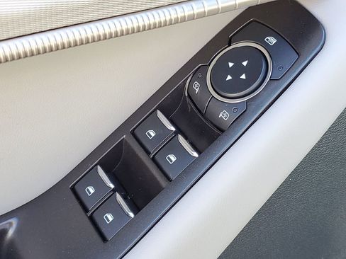 New 2026 Ford Explorer Active image 26