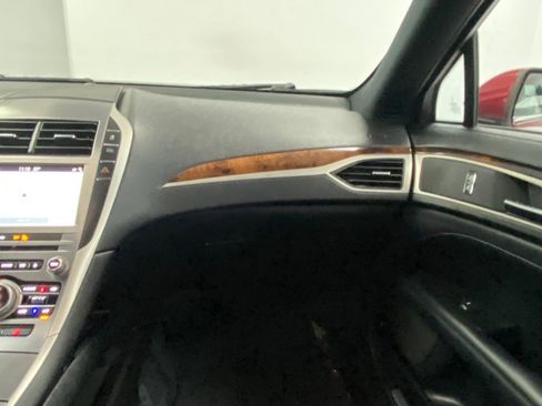 Used 2017 Lincoln MKZ Select w/ Select Plus Package AWD/4WD image 24