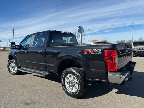 Used 2022 Ford F250 XL w/ STX Appearance Package image 27