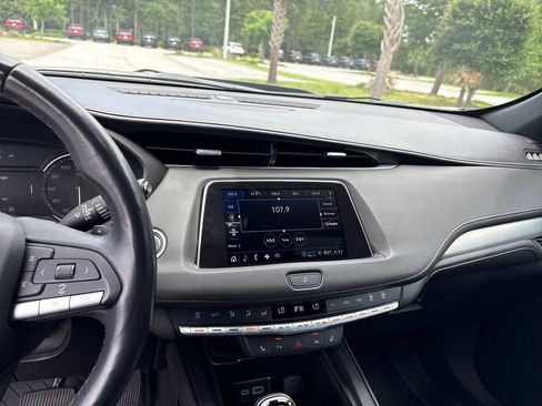 Used 2023 Cadillac XT4 Premium Luxury w/ Cold Weather Package AWD/4WD image 16
