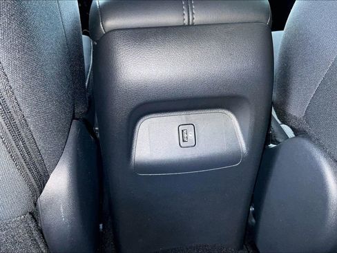 Used 2024 Nissan Sentra SV w/ All-Weather Package FWD image 31