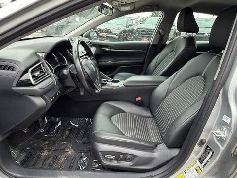 Certified 2024 Toyota Camry SE FWD image 16