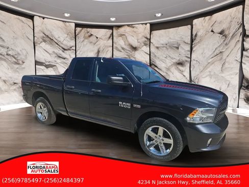 Used 2018 RAM 1500 Express w/ Express Value Package AWD/4WD image 1
