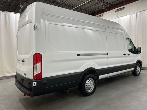 Used 2025 Ford Transit 250 148 High Roof Extended AWD image 4
