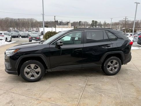 Used 2025 Toyota RAV4 XLE image 4