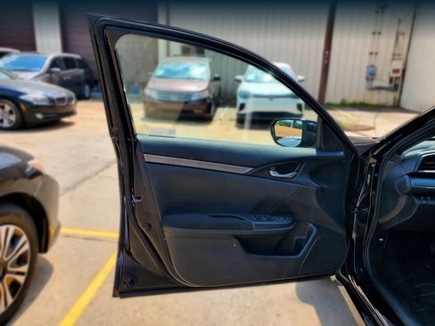 Used 2019 Honda Civic LX image 12