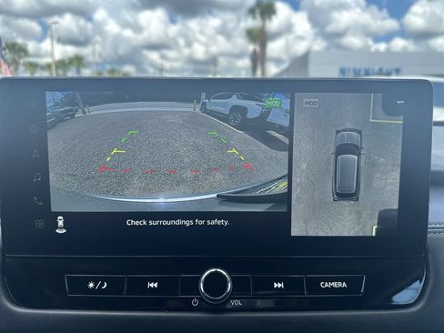 Used 2025 Mitsubishi Outlander SE FWD image 30