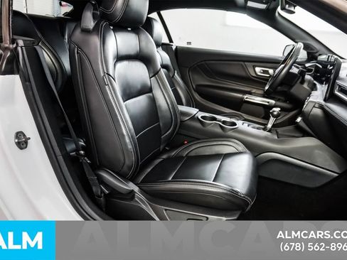 Used 2025 Ford Mustang Premium RWD image 19