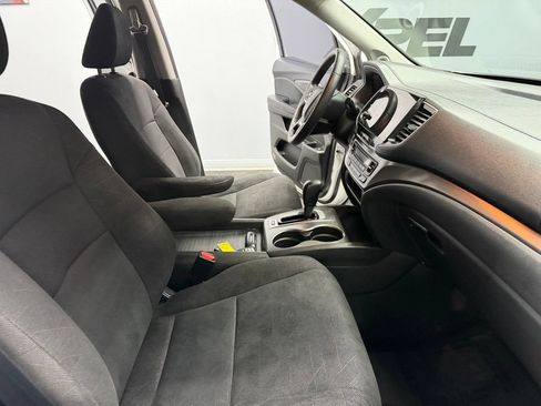 Used 2020 Honda Pilot EX image 52