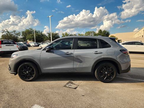 Used 2024 Honda HR-V Sport image 4