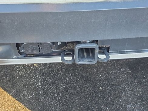 Used 2025 Ford Explorer Active w/ Active Comfort Package image 70