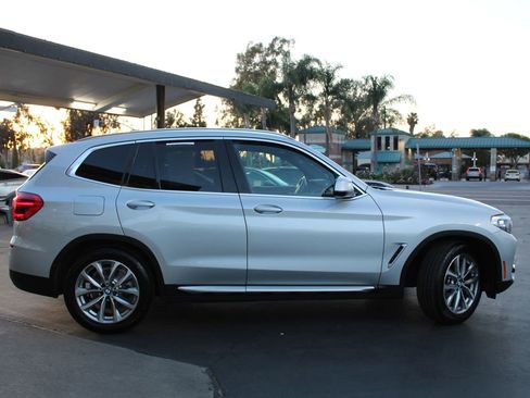 Used 2019 BMW X3 sDrive30i w/ Driving Assistance Package image 6