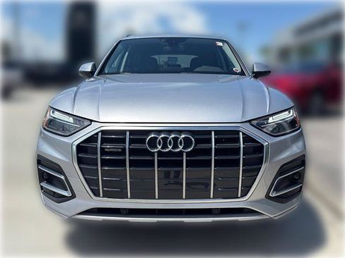 Used 2024 Audi Q5 2.0T Premium AWD/4WD image 2