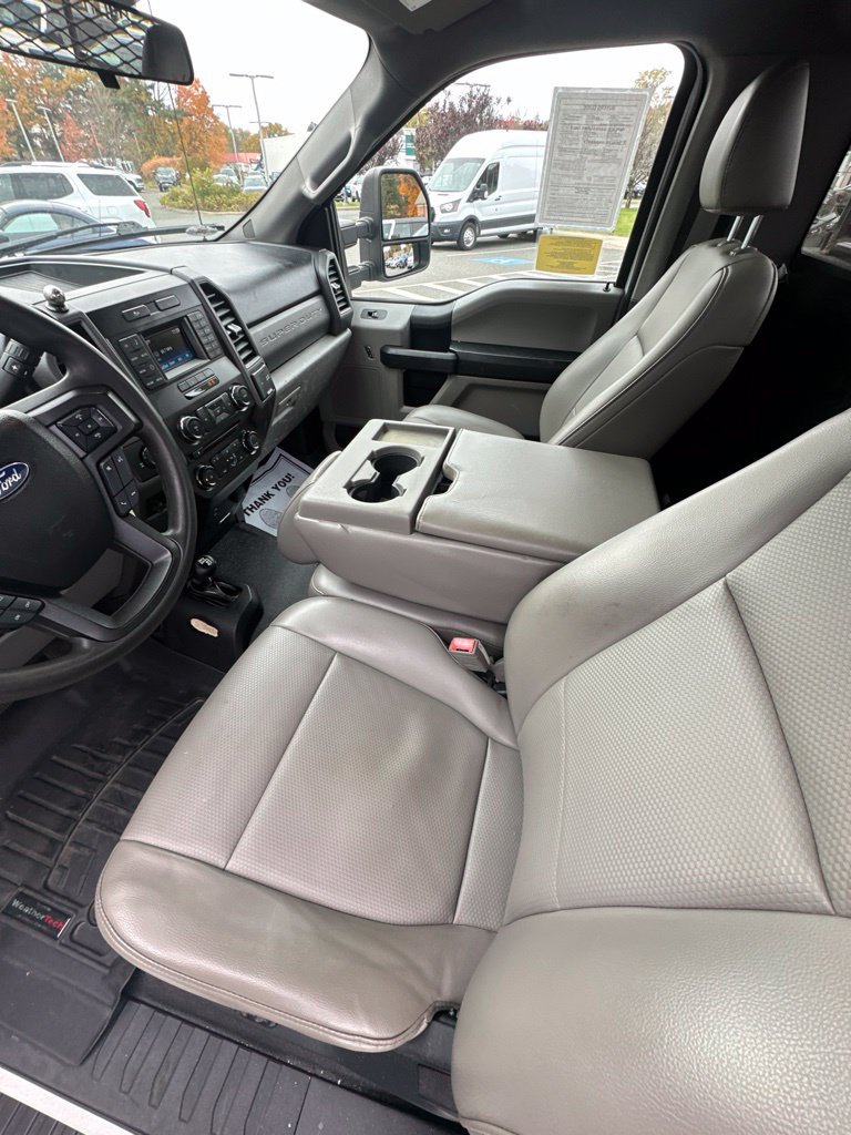 Used 2017 Ford F350 XL AWD/4WD image 9