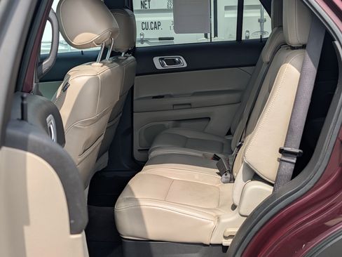 Used 2011 Ford Explorer XLT w/ 202A Rapid Spec Order Code FWD image 15