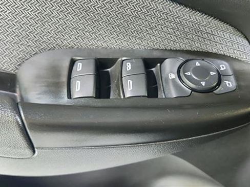 Used 2023 Chevrolet TrailBlazer LT w/ Convenience Package FWD image 19