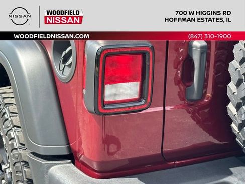 Used 2021 Jeep Wrangler Unlimited Sport image 18