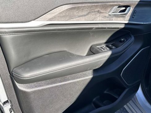 New 2026 Jeep Grand Cherokee Limited image 24