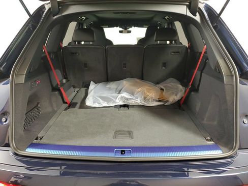 New 2026 Audi Q7 3.0T Prestige AWD/4WD image 8