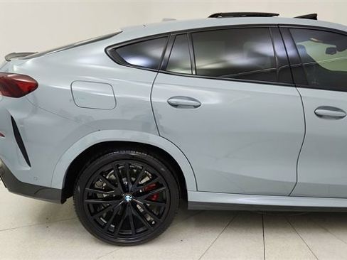 Used 2025 BMW X6 M60i image 12