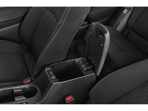 Used 2024 Toyota Corolla LE FWD image 10