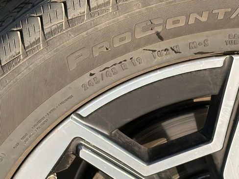 Used 2025 BMW X2 xDrive28i w/ Convenience Package image 9