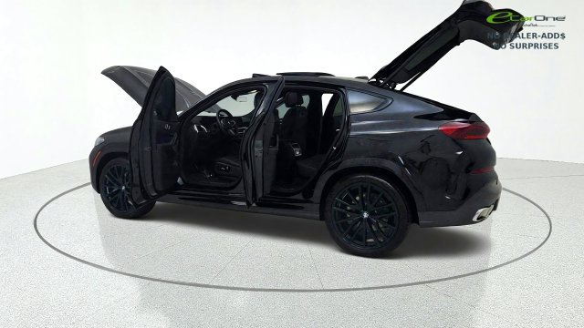 Used 2026 BMW X6 xDrive40i w/ Climate Comfort Package AWD/4WD image 15