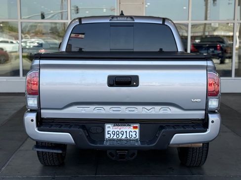 Certified 2021 Toyota Tacoma TRD Off-Road w/ Technology Package image 12