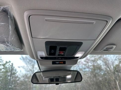 New 2025 Honda Accord SE image 33