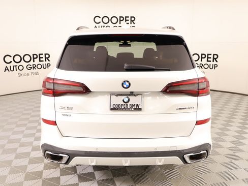 Used 2023 BMW X5 xDrive40i w/ M Sport Package image 23