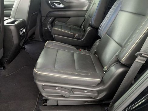 Used 2021 GMC Yukon SLT w/ SLT Luxury Package RWD image 27