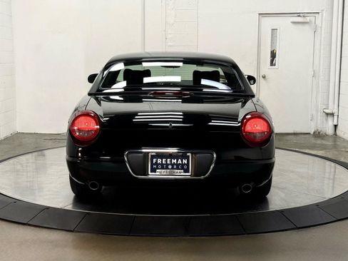 Used 2002 Ford Thunderbird RWD image 7