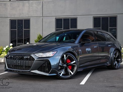 Used 2023 Audi RS 6 AWD/4WD image 3