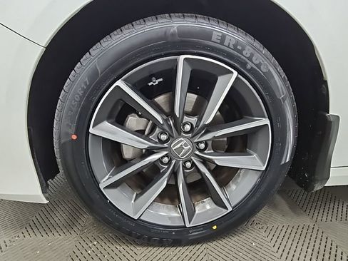Used 2021 Honda Accord EX-L image 42
