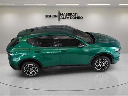 New 2025 Alfa Romeo Tonale w/ Premium Package image 20