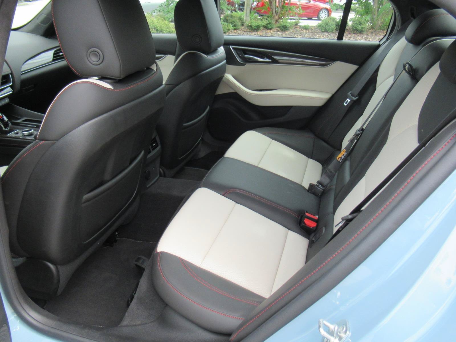 Certified 2025 Cadillac CT5 V w/ Technology Package RWD image 40
