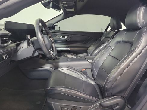 Used 2024 Ford Mustang Premium RWD image 12