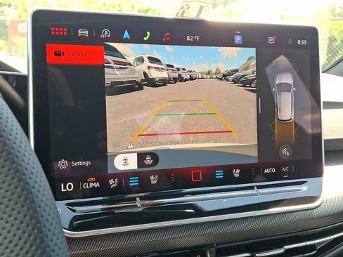 New 2026 Volkswagen GTI SE FWD image 13