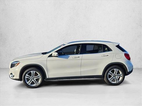 Certified 2020 Mercedes-Benz GLA 250 image 9